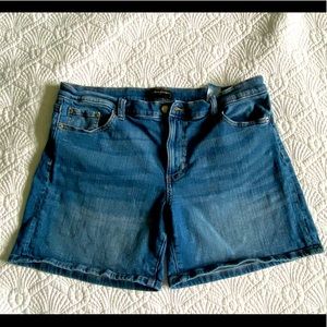 Banana Republic Jean shorts
